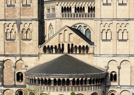 View from east, detail east conche, gable and decagon, St., Sankt, Saint