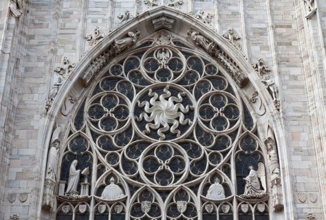 Built from 1386, choir east window from 1402, upper section width 11m, St., Sankt, Saint