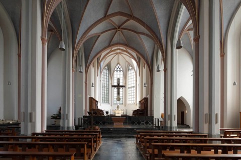 View to the east, St., Sankt, Saint