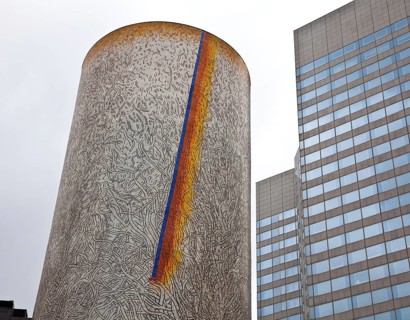 Ventilation chimney completed in 1988 by Guy-Rachel Grataloup, clad with a mosaic