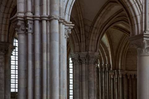 Vezelay, Basilica of Ste-Marie-Madeleine. Interior. Northeastern crossing pillar section at the