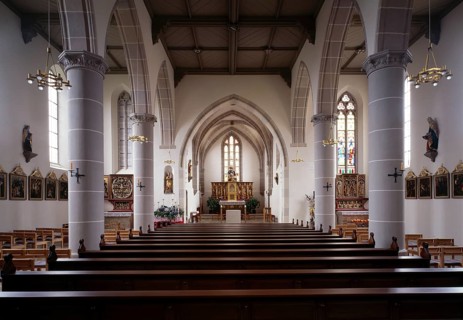 Interior view of the Liebfrauenmünster facing east, St., Sankt, Saint