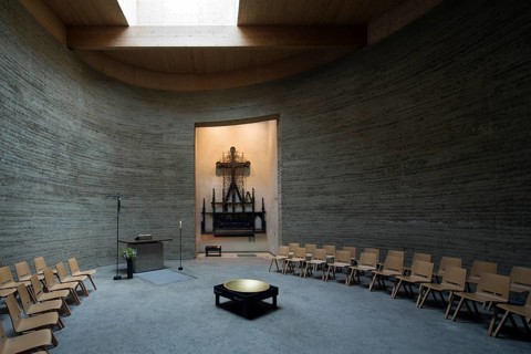 Built in 2000 by Peter Sassenroth and Rudolf Reitermann, rammed earth work: Martin Rauch, Interior,
