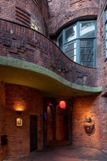 Bremen, Böttcherstraße, Hoetger craftsmen's yard, Paula Moderson-Becker Museum
