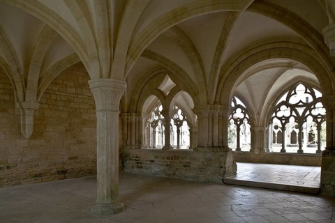 View from the chapter house into the cloister, St., Sankt, Saint
