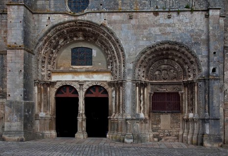 Consecrated in 1106, south and centre west portal, around 1150, St., Sankt, Saint