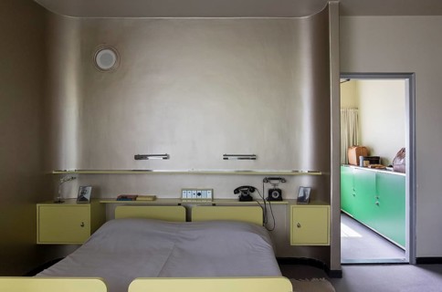 Built 1932-1933 by Brinkman & Van der Vlugt, bedroom on the 2nd floor