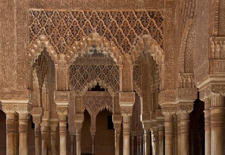 Nasrid Palace, Court of Lions, capitals and stuccoed pillars and arcades