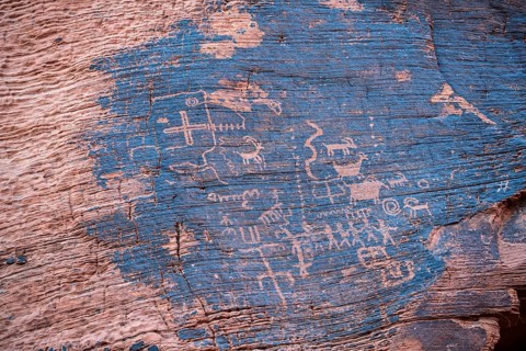 Rock carvings of the Nuwu and Southern Paiute, petroglyphs, Mouse's Tank, Valley of Fire State