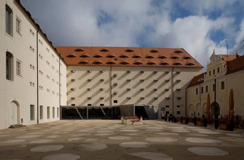 Freiberg/Saxony Freudenstein Castle courtyard with a view of the mountain archive