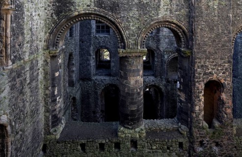 Built 1100-1135, core building completed in 1127, interior view