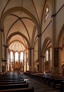 Interior facing east, St., Sankt, Saint