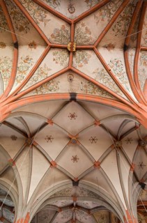 Vaults in the side and centre aisles, St., Sankt, Saint