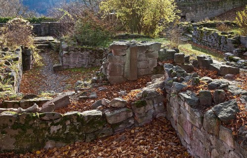 Kyffhäuser Lower Castle 78557 excavated foundations in the south-west part of the castle