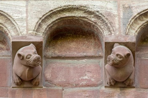Basel, Cathedral (Basel Minster), chancel apse, blind arch with pair of animals
