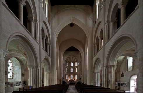 Cerisy-la-Forêt, Normandy, abbey church Interior facing east with a three-zone wall structure, 14th