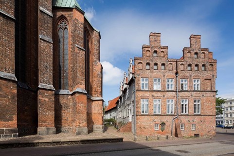 East view, on the left the Jakobikirche, St., Sankt, Saint