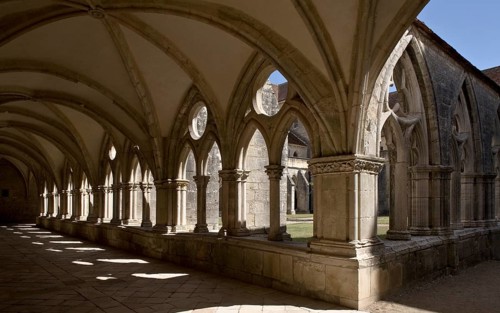 Cloister West wing left South wing right, St., Sankt, Saint