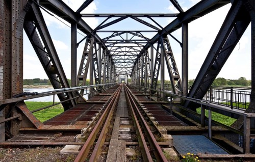 Barby (Elbe) railway bridge 68897 Built 1875-77 in the course of the so-called KANONENBAHN
