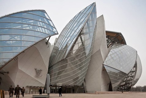 Architect Frank O. Gehry, opened in 2014, view from the south-west
