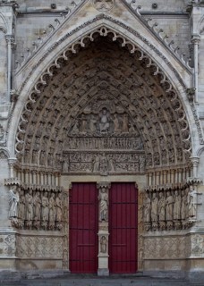 Construction began in 1220, central west portal with Last Judgement and depiction of Christ, BEAU