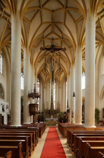 Dingolfing, parish church of St John the Baptist and St John the Evangelist