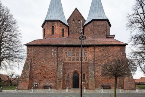 Bardowick near Lüneburg Former collegiate church also known as DOM 93471 West building with second