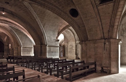 Frankr St-Gilles-du-Gard Abbey Church 60067 Crypt Interior facing south-east with flat ribbed vault