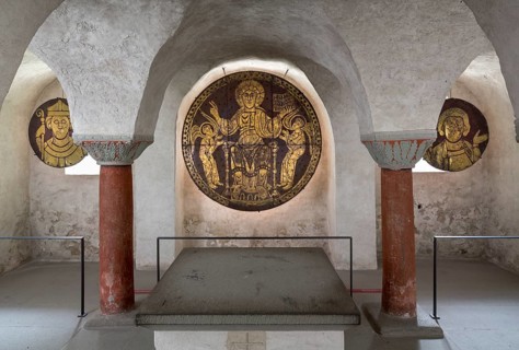 Constance, Minster crypt with Romanesque gold discs, view from the west