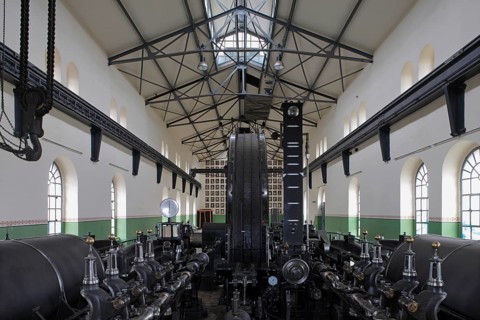 Hoisting machine building, restored hoisting machine from shaft 1, in the centre of the picture the