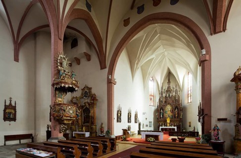 Tabor, parish church Kostel Promenení Páne na hore Tábor