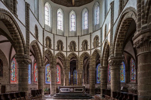Mortain, collegiate church of St-Evroult. Interior view of the choir, St, Saint, Saint