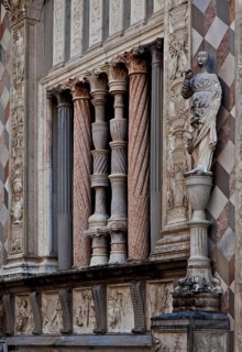 Italy Bergamo 89547 Colleoni Chapel built from 1472 to early 16th century Facade Windows on ground