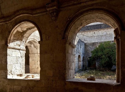Cistercian monastery founded in 1144, church built 1175-1220, view through two cloister arcades