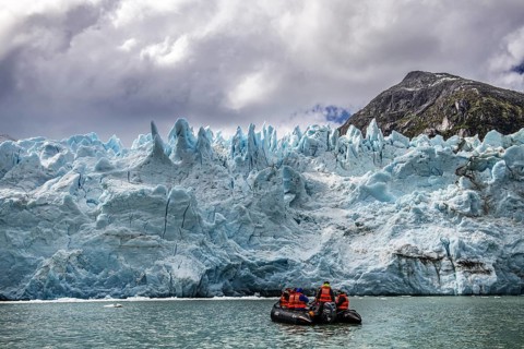 Zodiac excursion around the Porter Glacier, Cordillera Darwin, north-east foothills of the Beagle