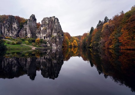 Horn-Bad Meinberg, Externsteine in autumn, view over the Wiembecke pond