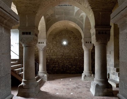 Czech Rep Cheb/Eger Castle Double chapel. Basement to the west