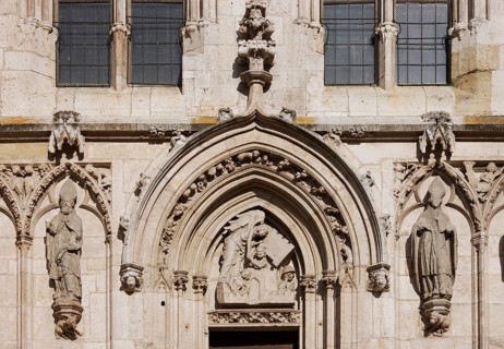West façade, tympanum to the southern side portal, angel releasing Peter from prison, around 1320,