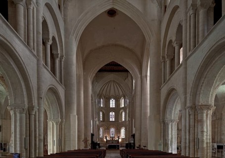 Cerisy-la-Forêt, Normandy, abbey church Interior facing east with a three-zone wall structure, 14th