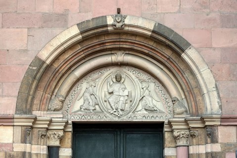 Mainz, St Martin's Cathedral, north side, market portal, tympanum