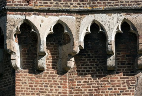 Gate construction, Jewish gravestones as building material