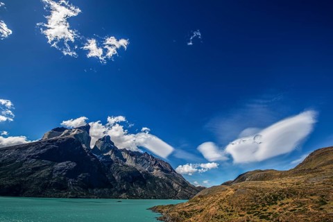 Lago Nordenskjöld, Cuernos del Paine, Torres del Paine National Park, Patagonia, Chile, South