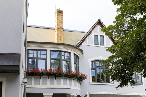 Semicircular bay window on a residential building in Mühlgäßchen, Sebnitz, Saxony, Germany, Europe