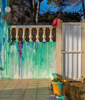 Colour coating on the property wall, Cala Rajada, Majorca, Spain, Europe