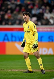 Goalkeeper Tiago Pereira Cardoso Borussia Mönchengladbach BMG (42) shouts, screams, Voith-Arena,