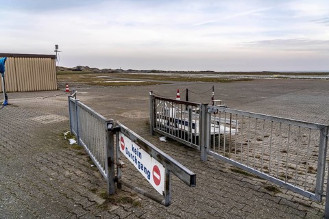 The East Frisian North Sea island of Juist in winter, Juist airfield, airfield, Lower Saxony,