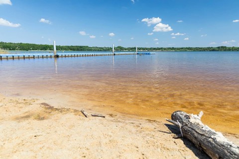 Pontoon jetty at the Dreiweiberner See bathing beach, Lusatian Lakeland, Lohsa, Saxony, Germany,