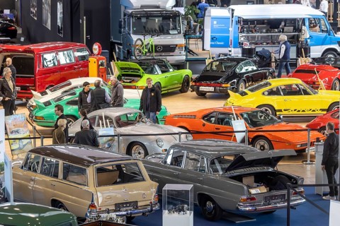 Retro Classics car show opens in Stuttgart. With over 90, 000 visitors and more than 900