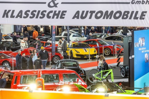 Retro Classics car show opens in Stuttgart. With over 90, 000 visitors and more than 900