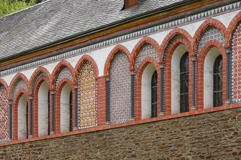 Coloured plaster on the north side, St., Sankt, Saint